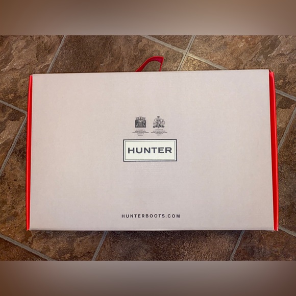 HUNTER BOOTS. Women’s Tall Gloss Rain Boots - Picture 5 of 6